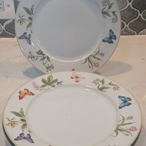 2Butterfly Managerie Porcelain Dinner Plate